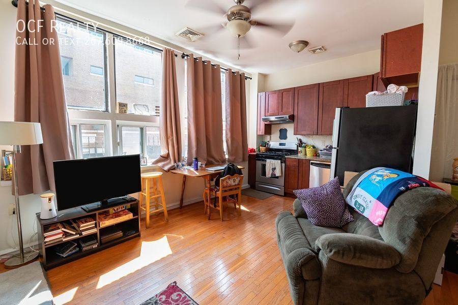 Apartment for rent at 526 S 3rd St #2F, Philadelphia, PA 19147