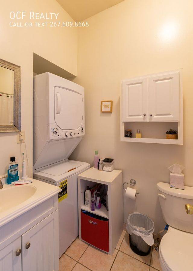Apartment for rent at 526 S 3rd St #2F, Philadelphia, PA 19147