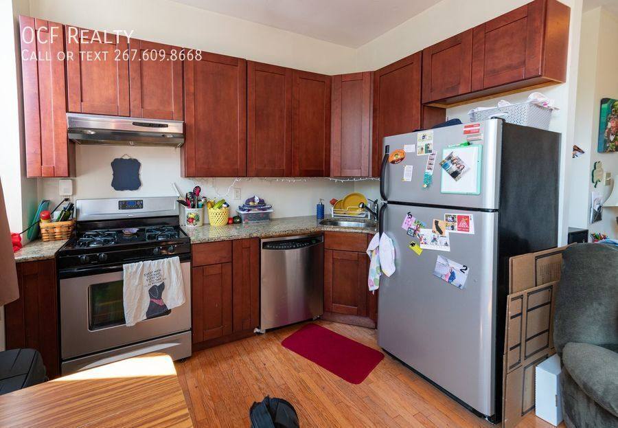 Apartment for rent at 526 S 3rd St #2F, Philadelphia, PA 19147