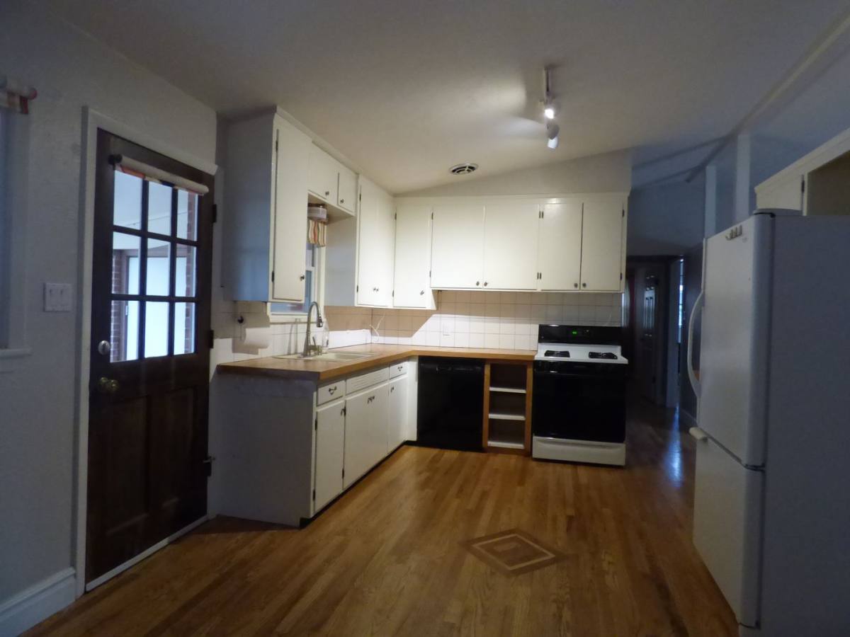 House for rent at 1327 Aspen St, Longmont, CO 80501