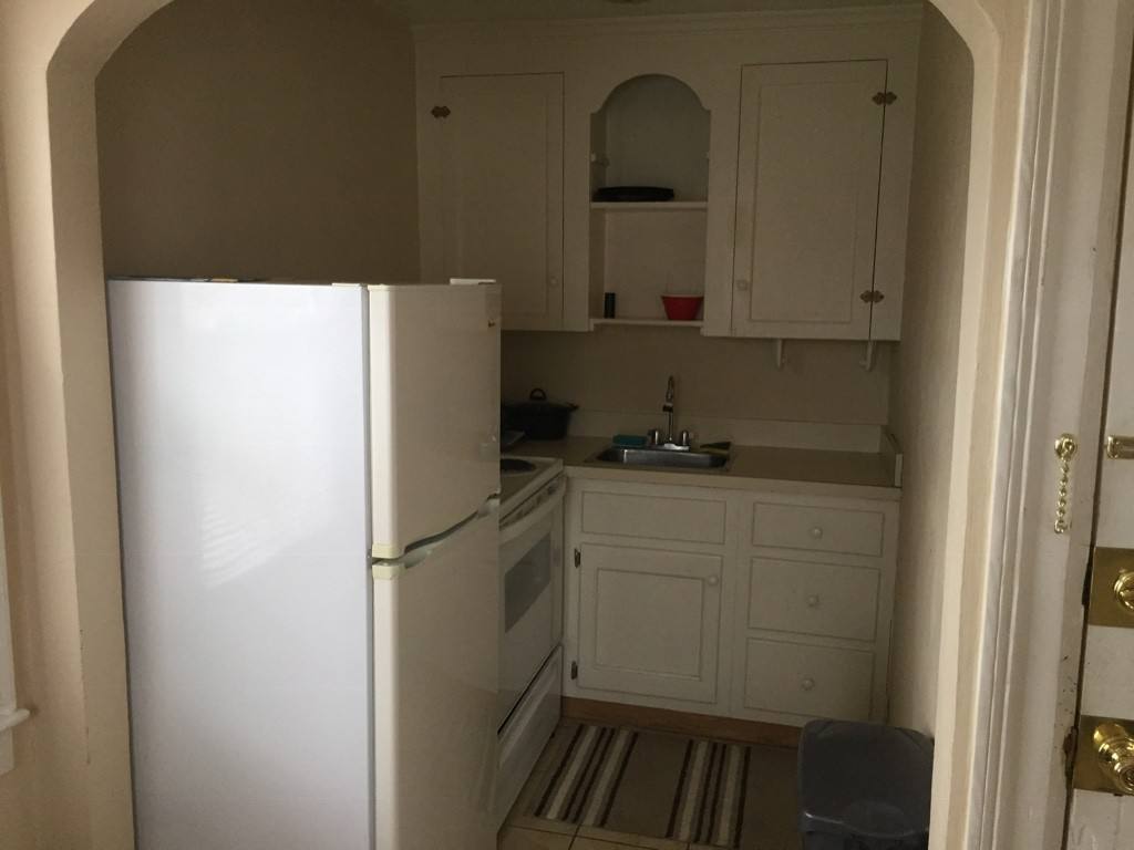 Apartment for rent at 531 County St, Portsmouth, VA 23704