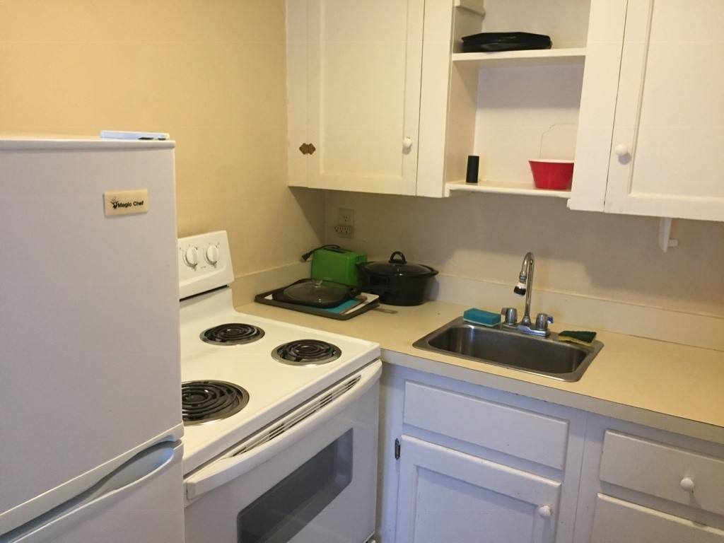 Apartment for rent at 531 County St, Portsmouth, VA 23704