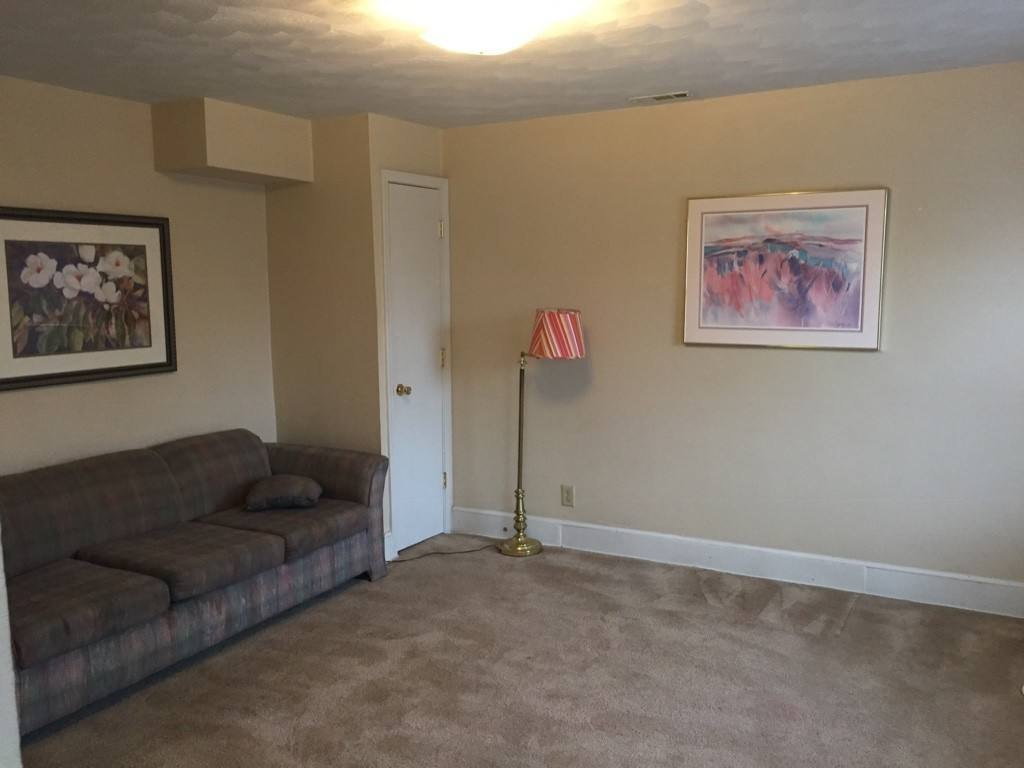 Apartment for rent at 531 County St, Portsmouth, VA 23704