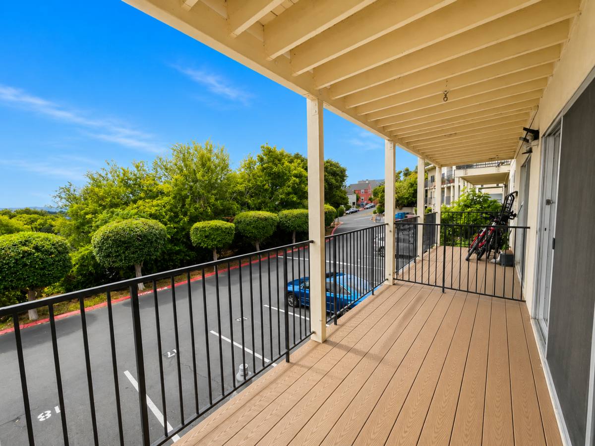 Apartment for rent at 129-191 Hilborn St, Vallejo, CA 94590