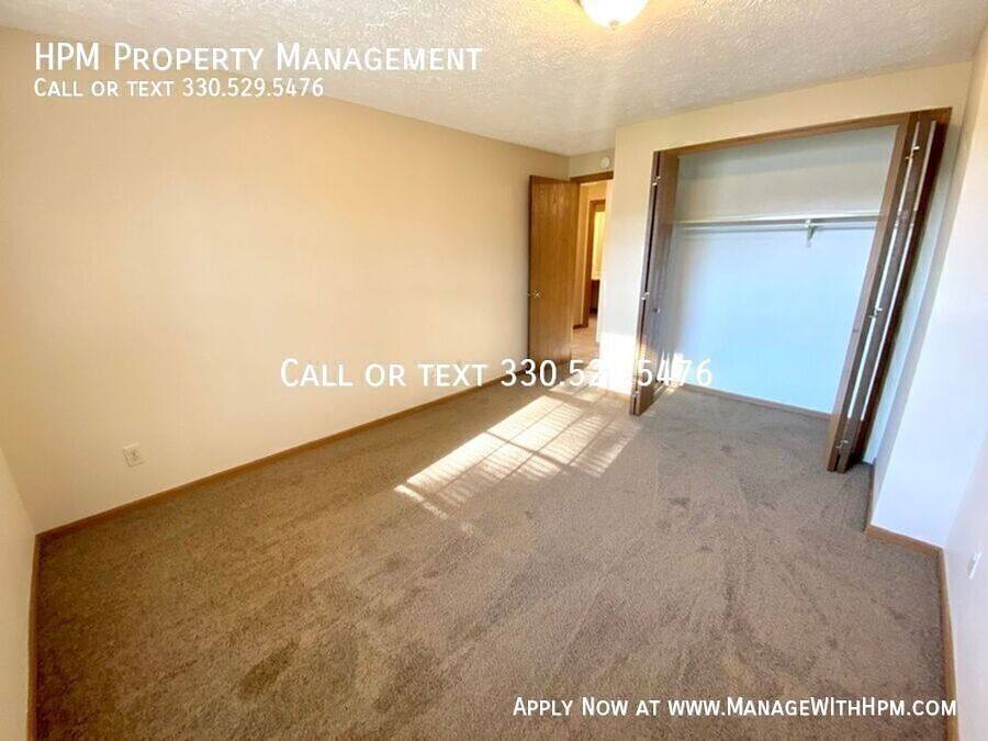 Apartment for rent at 1876 Ledgewood Blvd NE #B11, Massillon, OH 44646