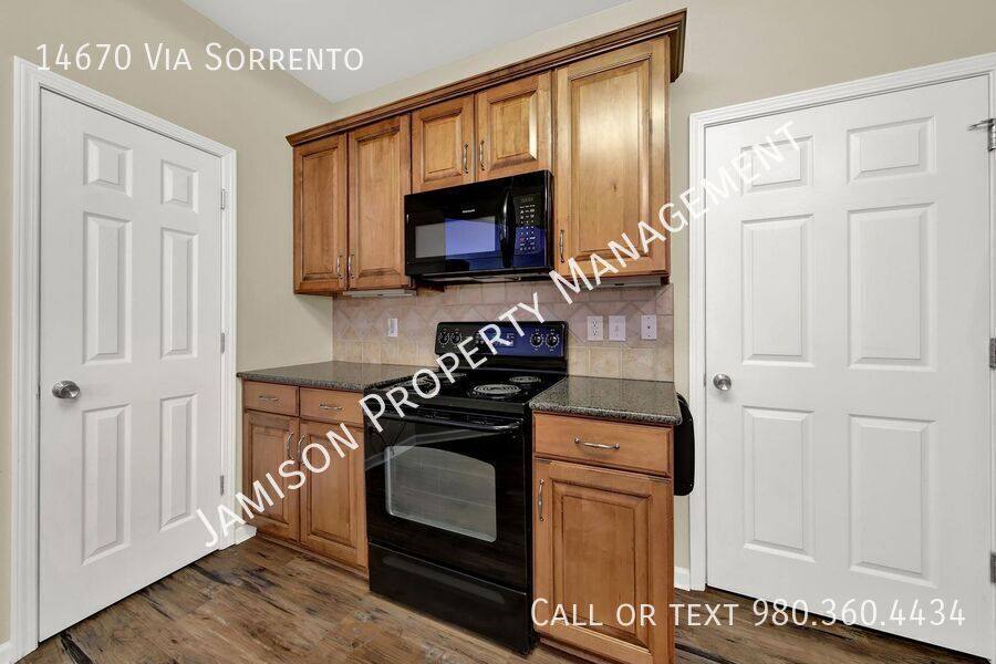 Condo for rent at 14670 Via Sorrento, Charlotte, NC 28277