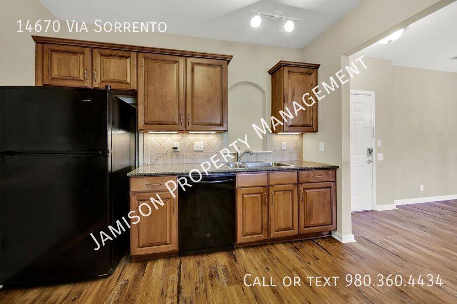 Condo for rent at 14670 Via Sorrento, Charlotte, NC 28277