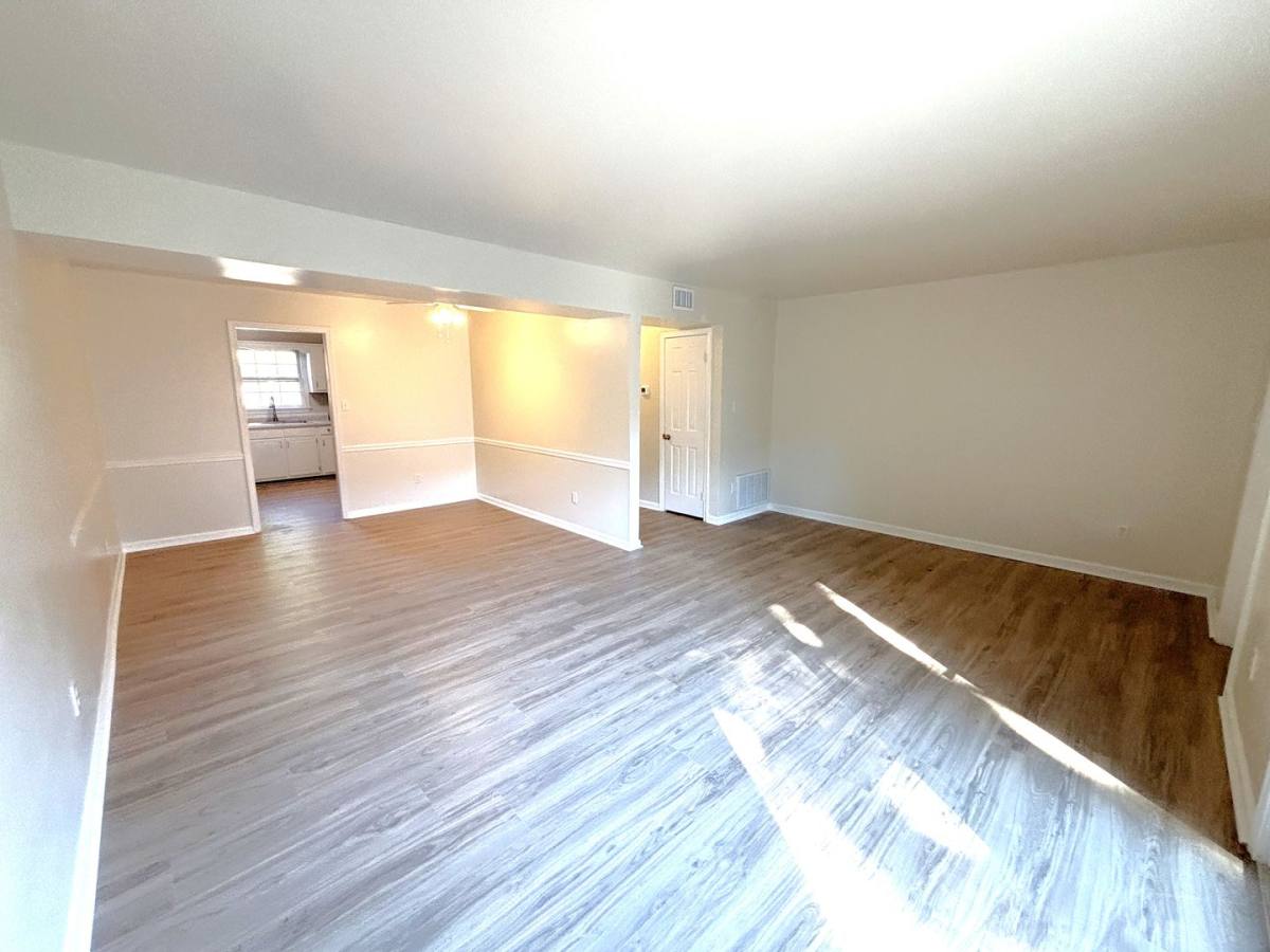 Townhouse for rent at 396 Deputy Lane, Newport News, VA 23608