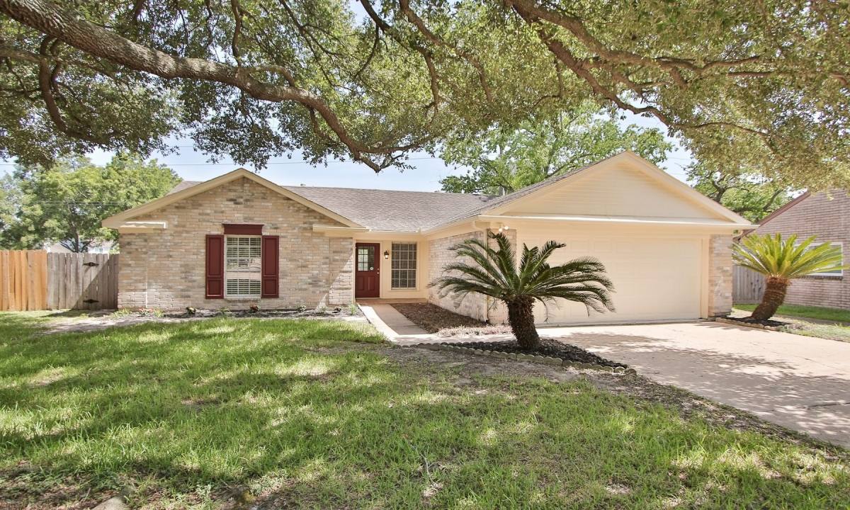 House for rent at 13303 Hampton Falls Dr, Houston, TX 77041