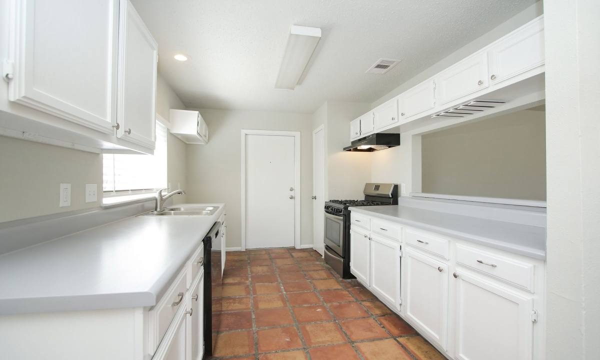 House for rent at 13303 Hampton Falls Dr, Houston, TX 77041