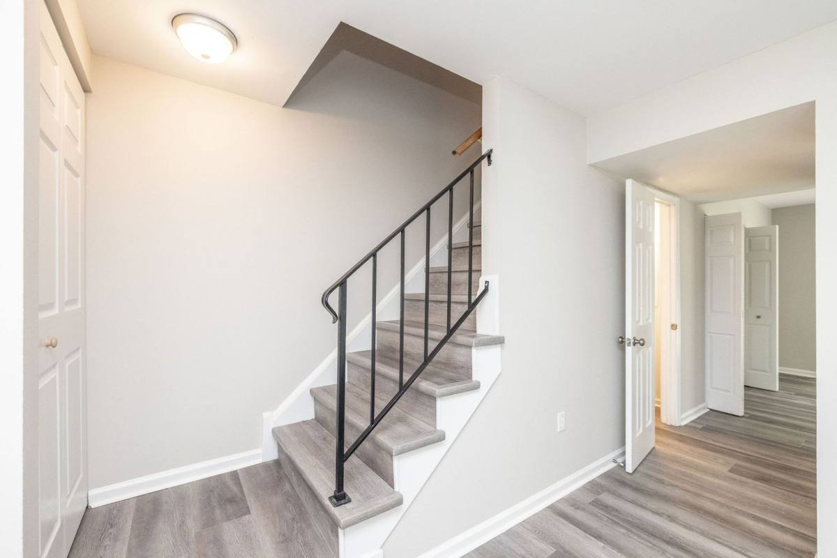 House for rent at 3231 Hunters Mill Dr, Richmond, VA 23223