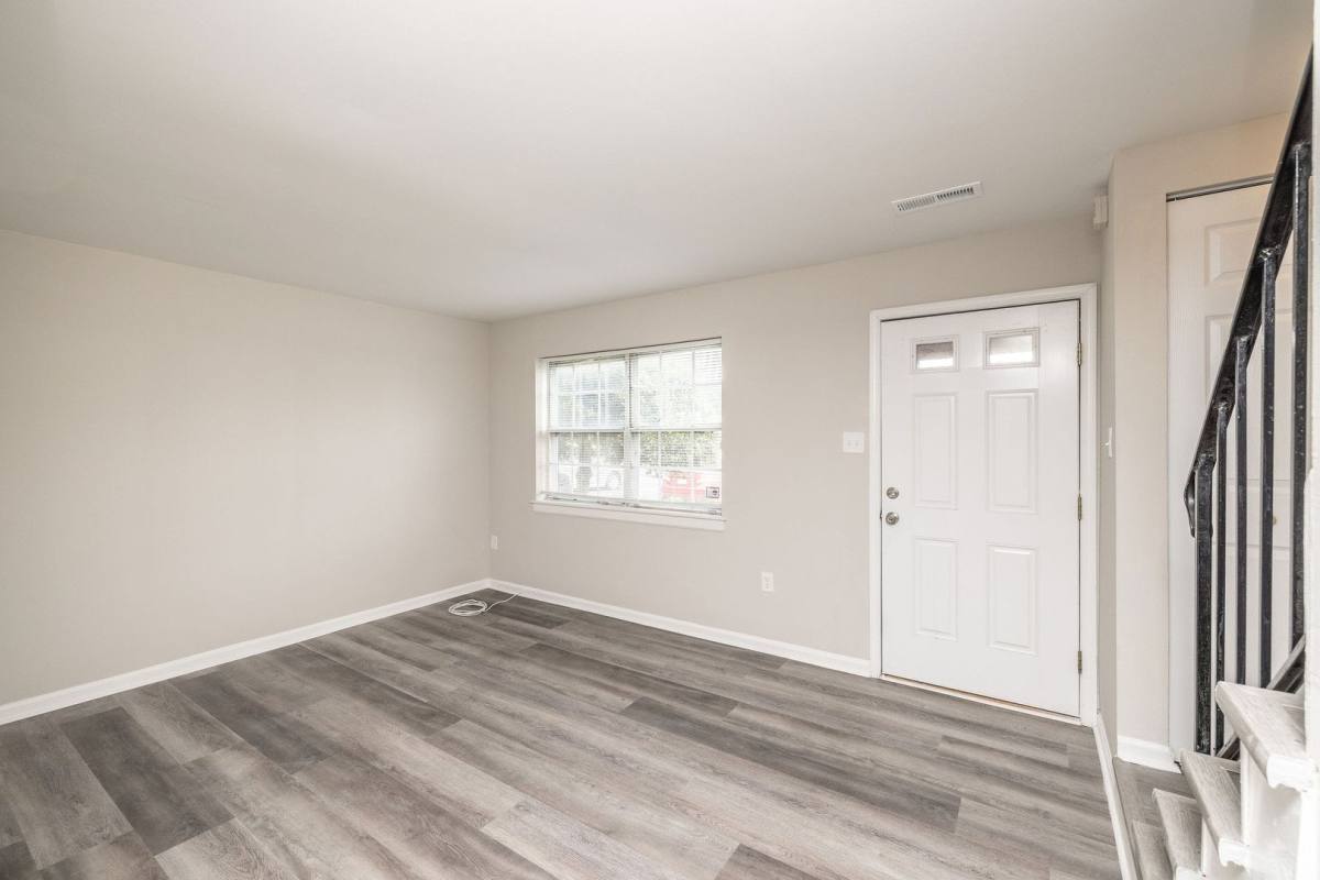 House for rent at 3231 Hunters Mill Dr, Richmond, VA 23223