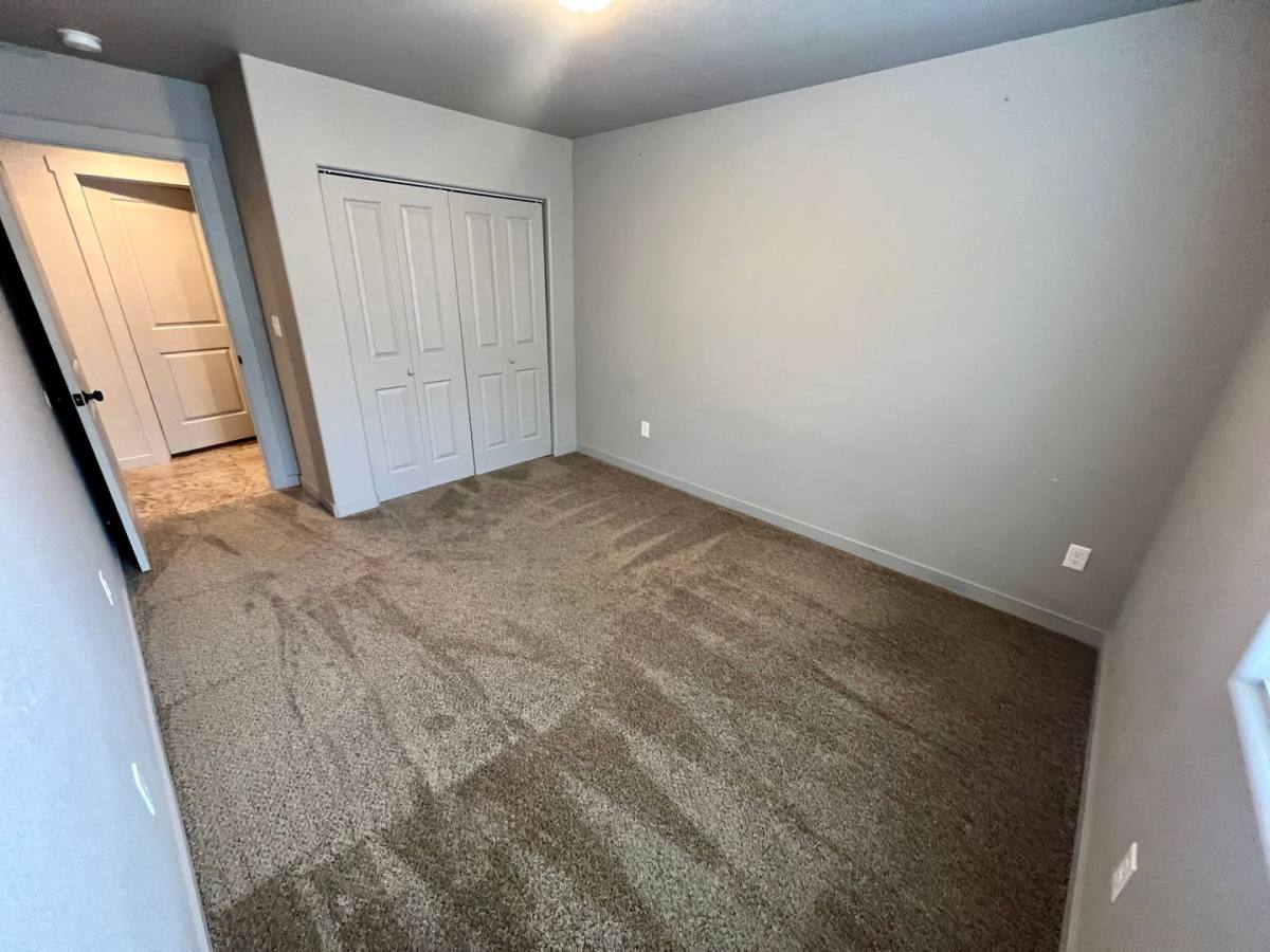 Apartment for rent at 311 F St NE, Quincy, WA 98848
