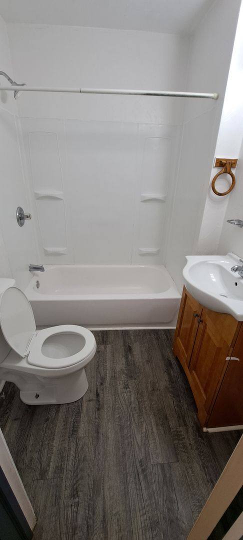 Apartment for rent at 1321 Chesapeake Ave, Chesapeake, VA 23324