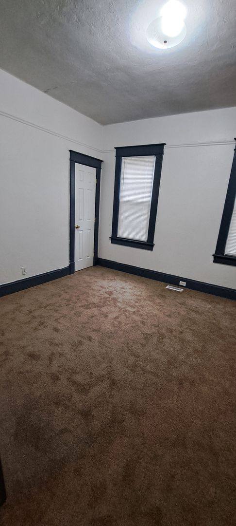 Apartment for rent at 1321 Chesapeake Ave, Chesapeake, VA 23324