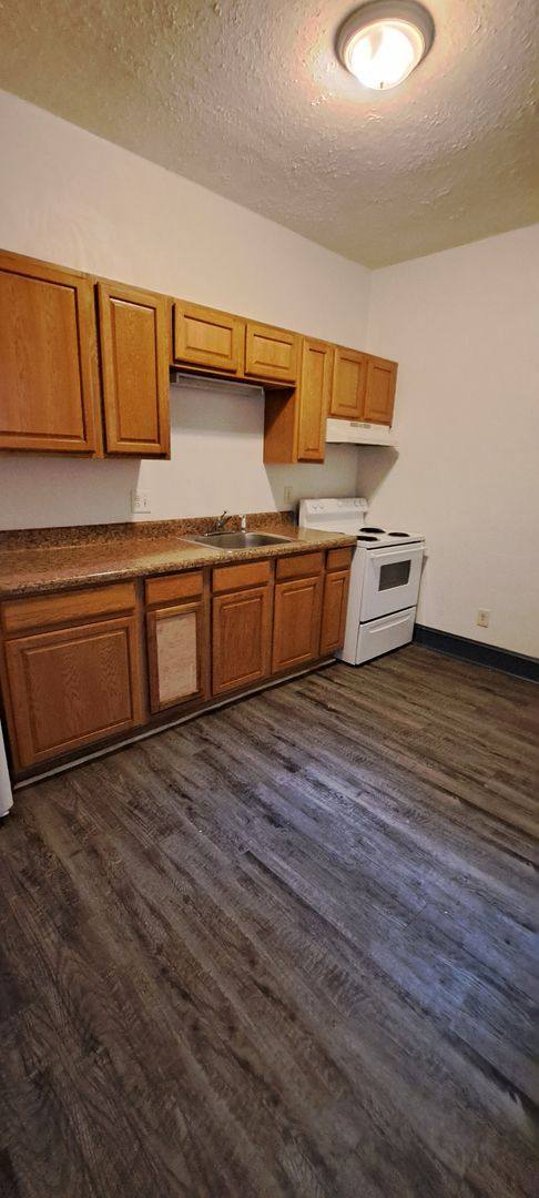 Apartment for rent at 1321 Chesapeake Ave, Chesapeake, VA 23324