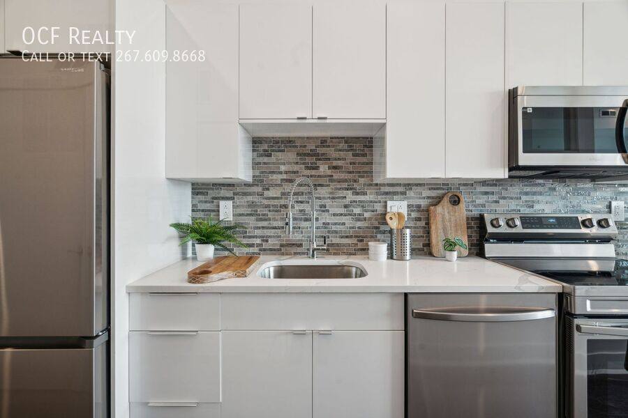 Apartment for rent at 813 N Broad St #407, Philadelphia, PA 19123