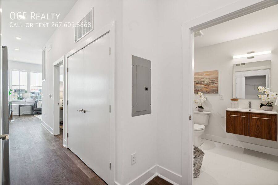 Apartment for rent at 813 N Broad St #407, Philadelphia, PA 19123