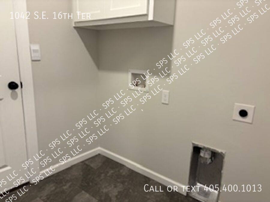 House for rent at 1042 SE 16th Terrace, Newcastle, OK 73065