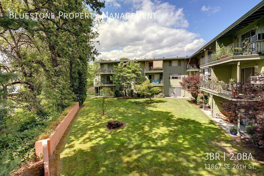Apartment for rent at 11867 SE 26th St, Portland, OR 97222