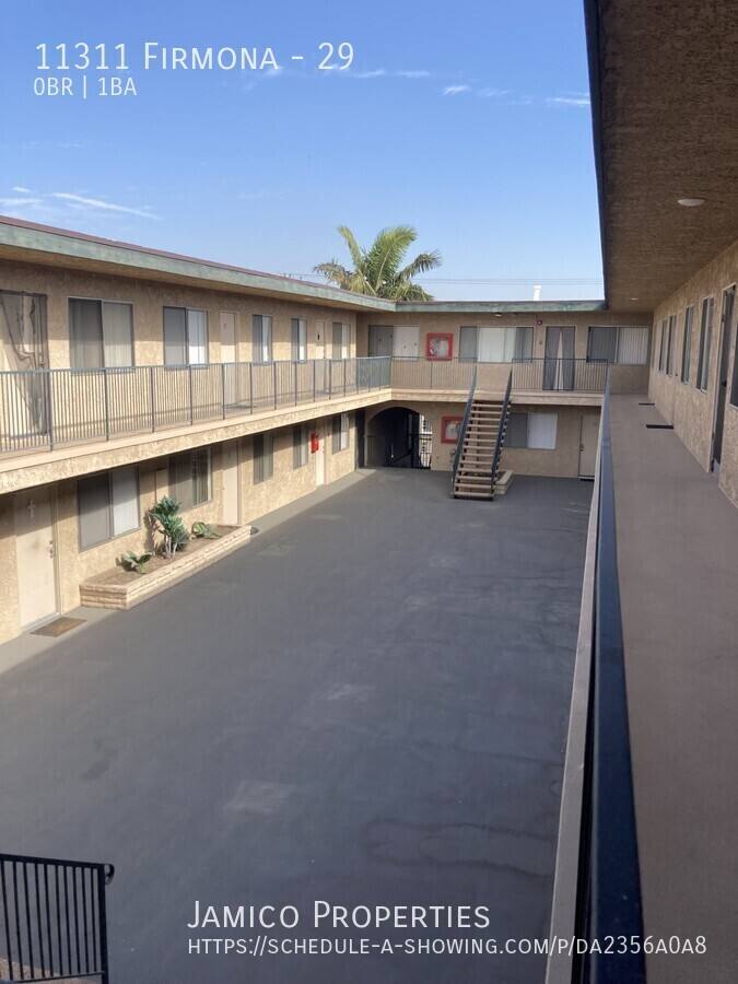 Apartment for rent at 11311 Firmona #29, Inglewood, CA 90304