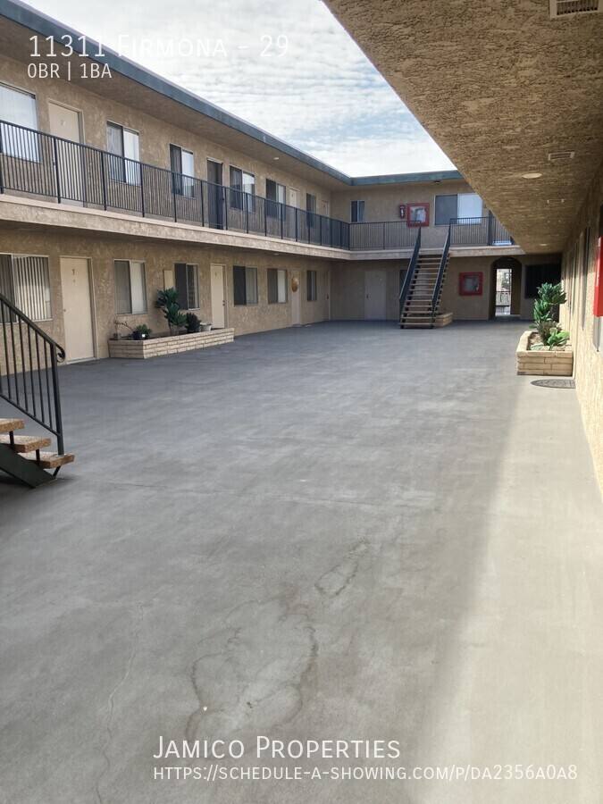 Apartment for rent at 11311 Firmona #29, Inglewood, CA 90304