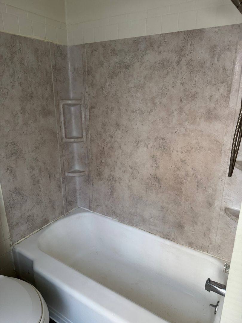 Apartment for rent at 929 W Gordon St, Allentown, PA 18102