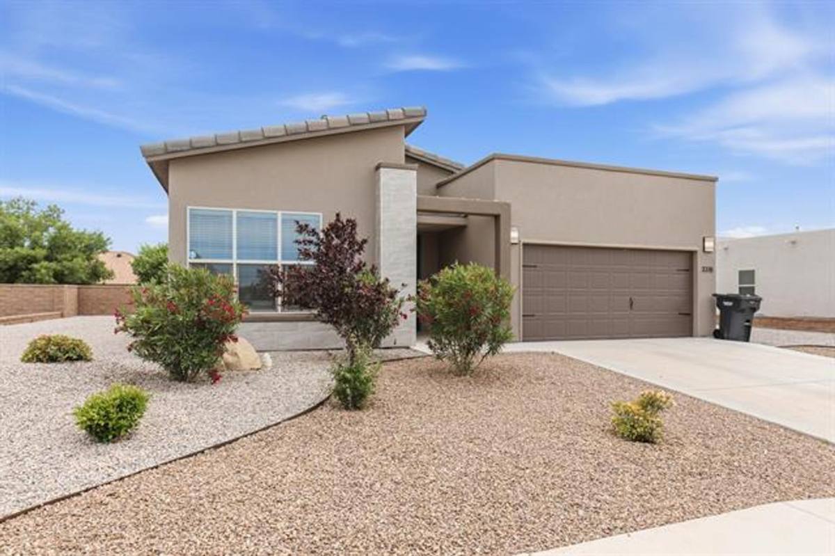 House for rent at 3378 Dahlia, Alamogordo, NM 88310