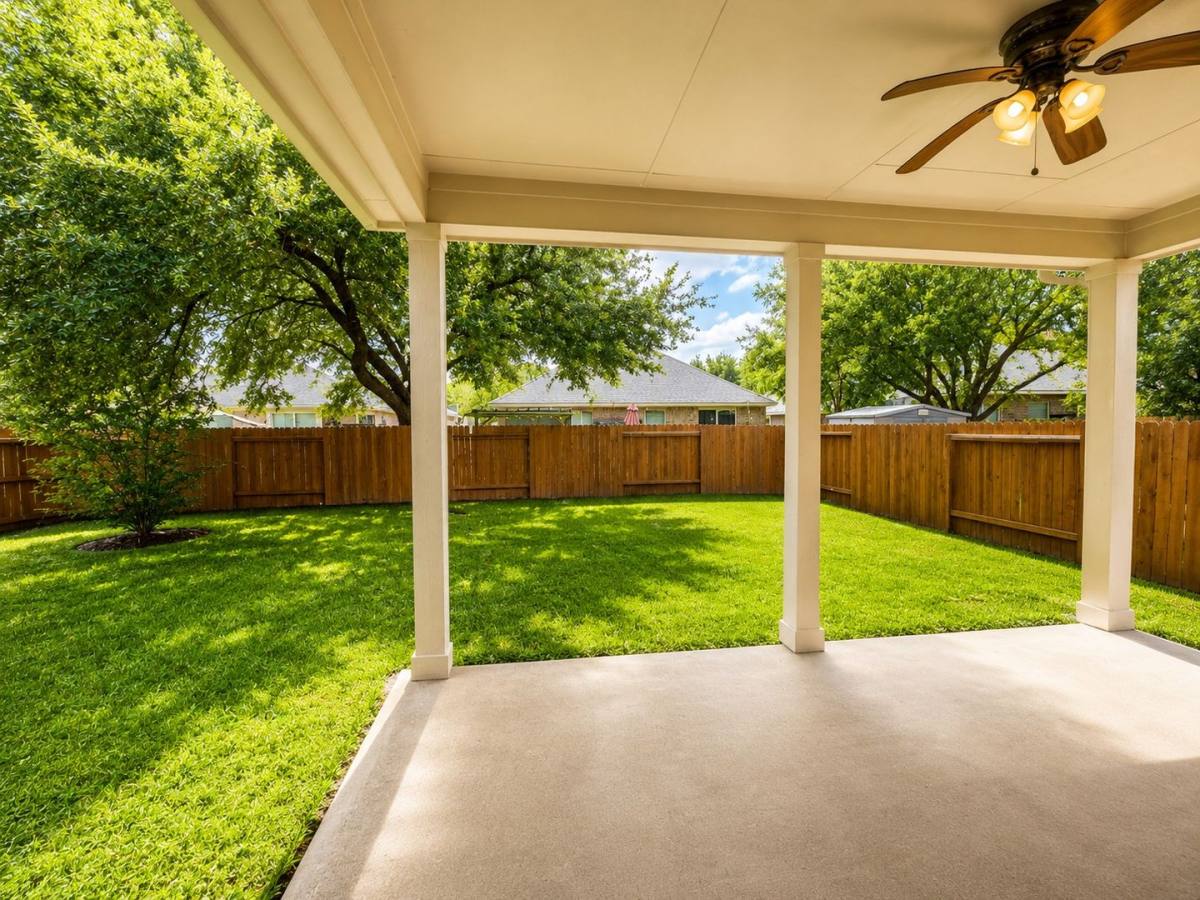 House for rent at 14427 Red Tailed Hawk Lane, Houston, TX 77044