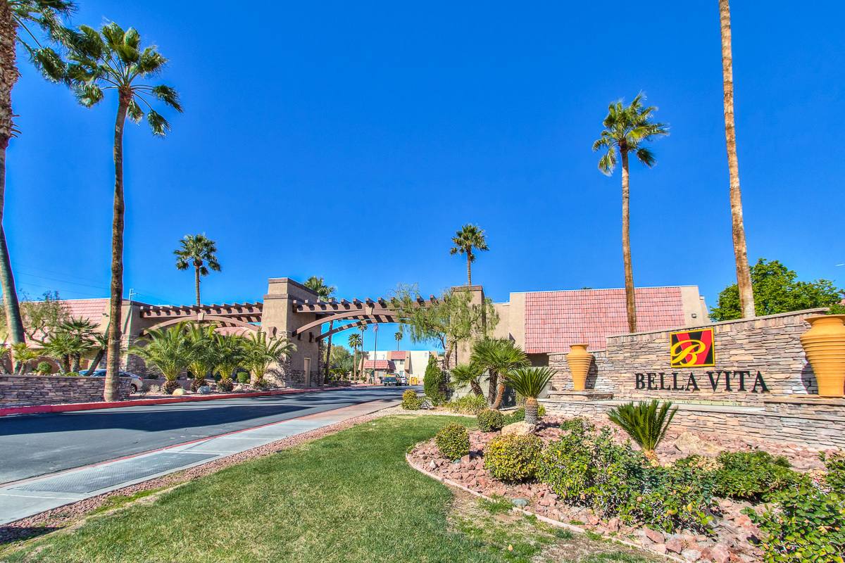 Condo for rent at 5273 Indian River Dr, Las Vegas, NV 89103