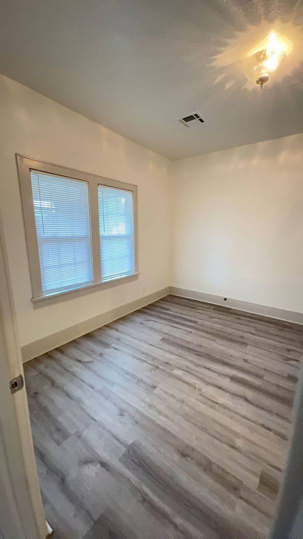House for rent at 1326 W Elm, Enid, OK 73703