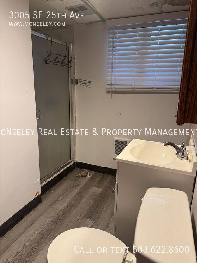 House for rent at 3005 SE 25th Ave, Portland, OR 97202