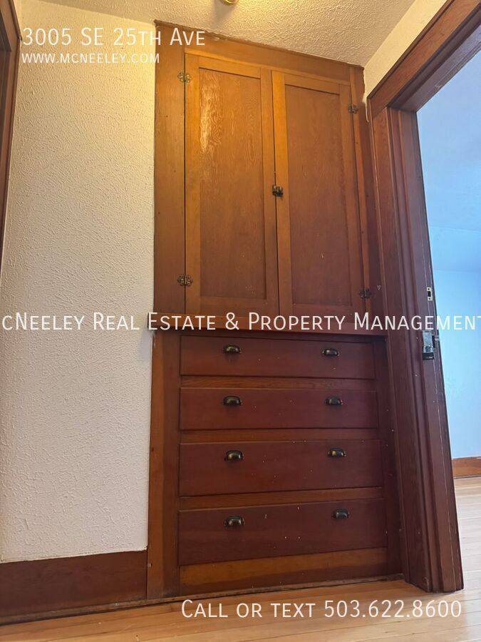 House for rent at 3005 SE 25th Ave, Portland, OR 97202