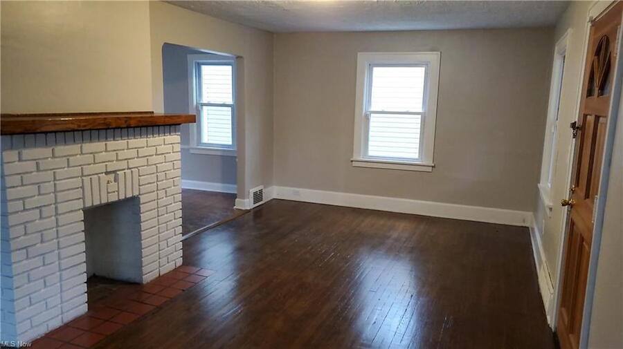 House for rent at 1492 Maplegrove Rd, Cleveland, OH 44121