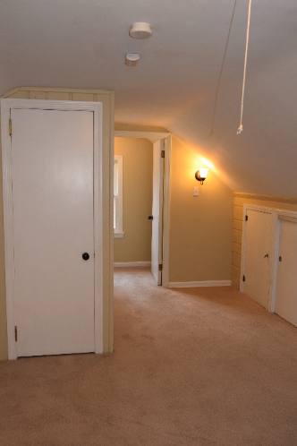 House for rent at 4070 Wyncote Rd, Cleveland, OH 44121