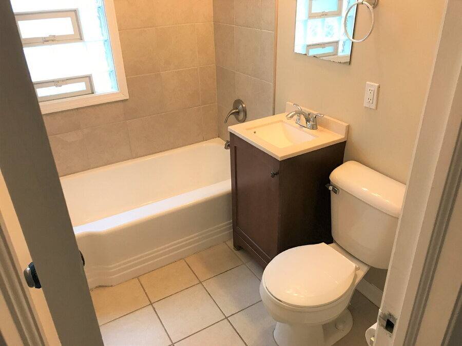House for rent at 4070 Wyncote Rd, Cleveland, OH 44121