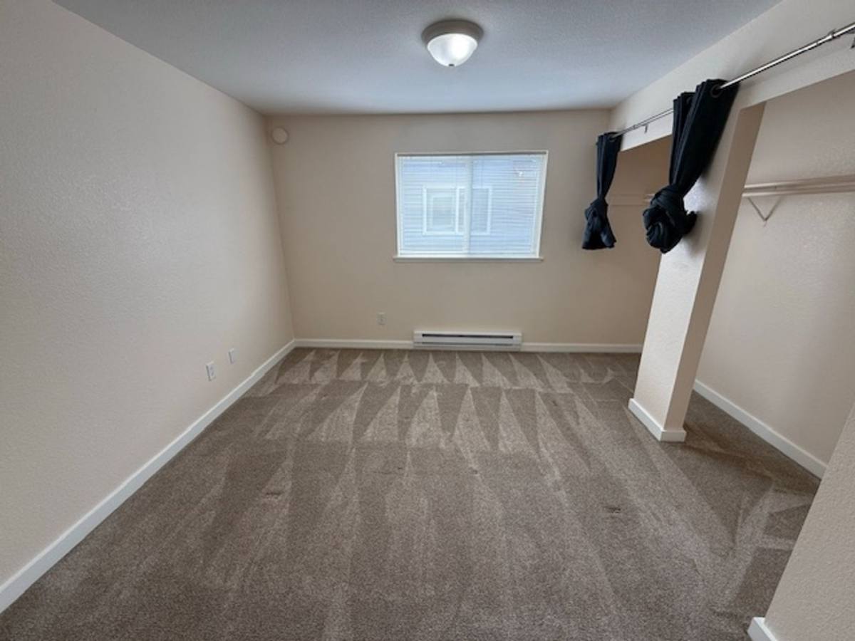 Apartment for rent at 3208 Hoyt Ave, Bothell, WA 98021
