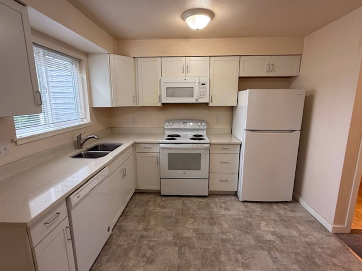 Apartment for rent at 3208 Hoyt Ave, Bothell, WA 98021
