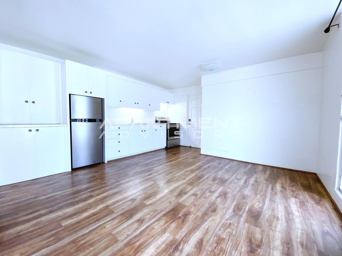 Apartment for rent at 1703 Citron St #301, Honolulu, HI 96826