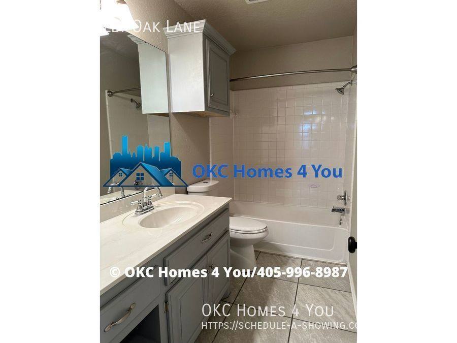 House for rent at 17904 Scarlet Oak Lane, Edmond, OK 73012