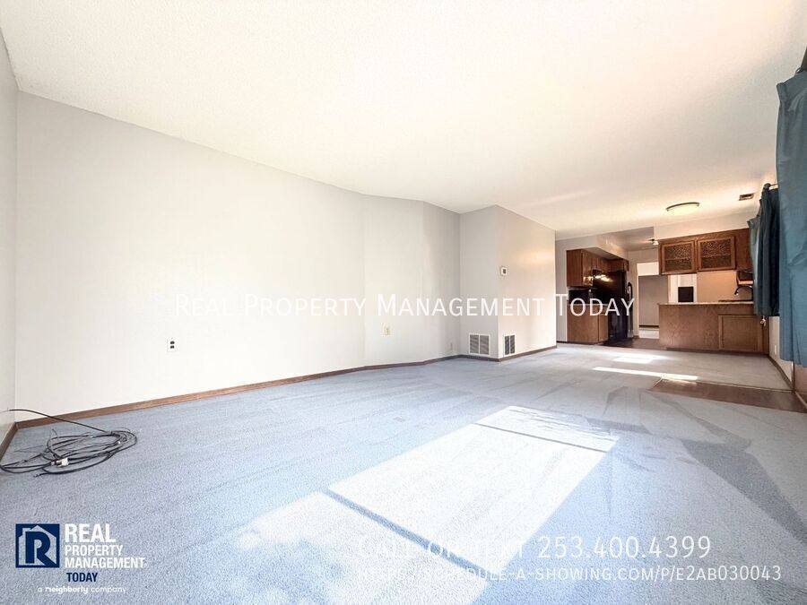 House for rent at 1721 6th St SW, Puyallup, WA 98371