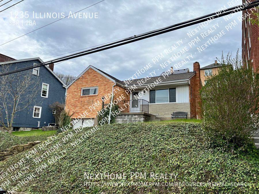 House for rent at 1235 Illinois Ave, Pittsburgh, PA 15216