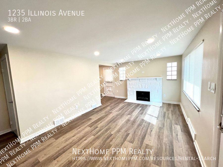 House for rent at 1235 Illinois Ave, Pittsburgh, PA 15216