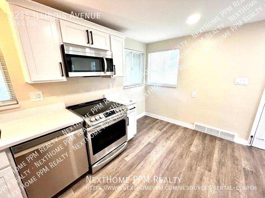House for rent at 1235 Illinois Ave, Pittsburgh, PA 15216