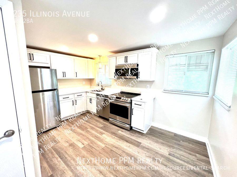 House for rent at 1235 Illinois Ave, Pittsburgh, PA 15216