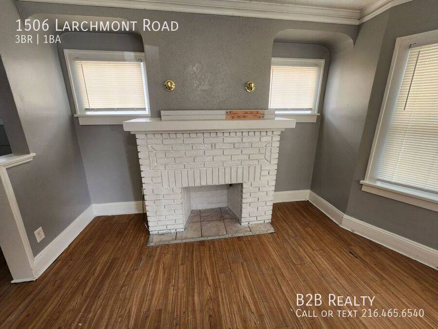 Apartment for rent at 1506 Larchmont Rd, Cleveland, OH 44110