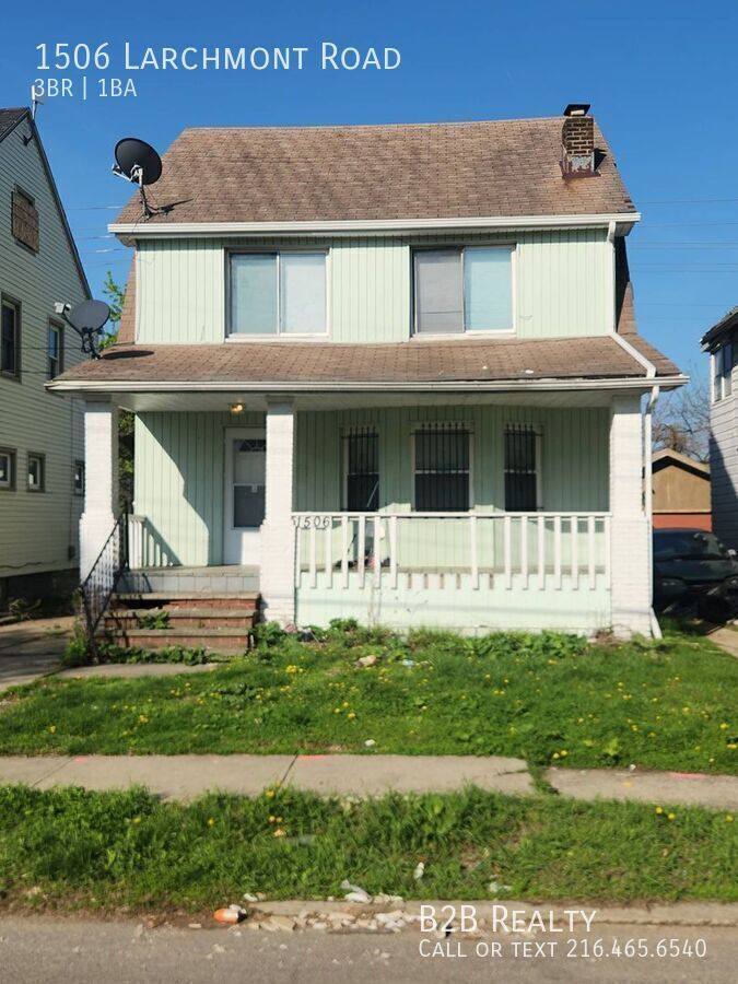 Apartment for rent at 1506 Larchmont Rd, Cleveland, OH 44110