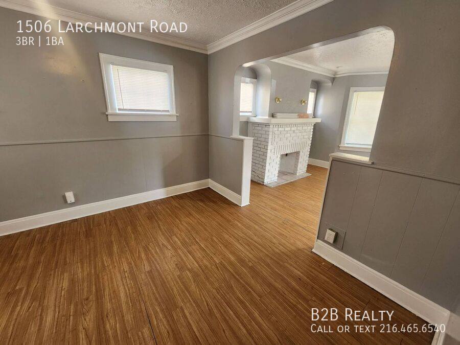 Apartment for rent at 1506 Larchmont Rd, Cleveland, OH 44110