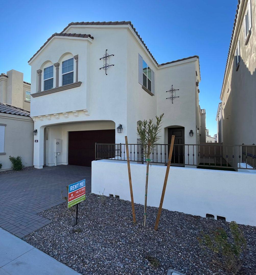 House for rent at 265 E Balsam Dr, Chandler, AZ 85286