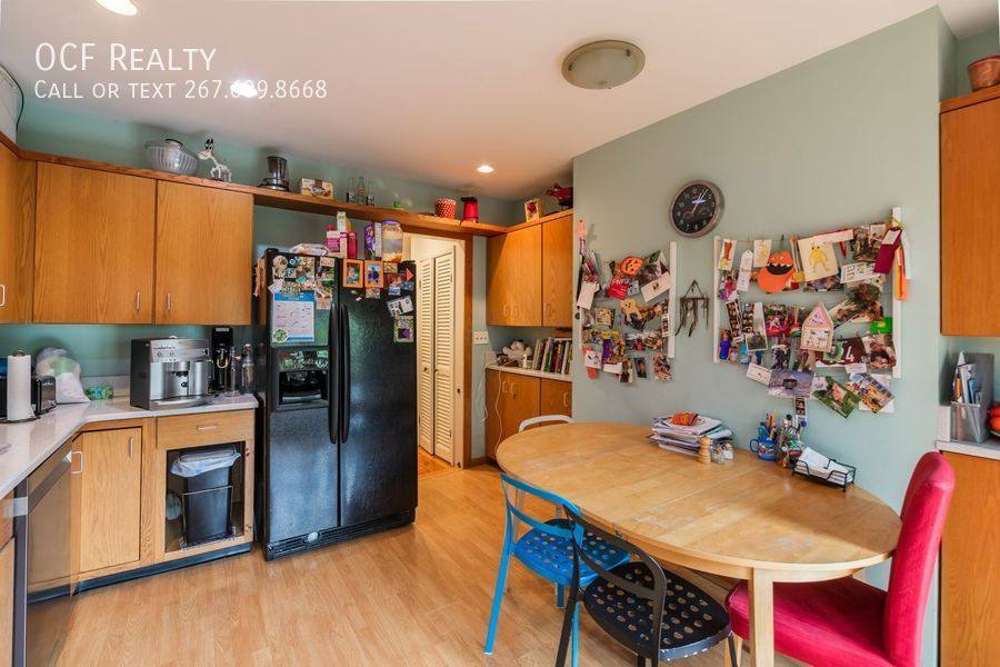 Townhouse for rent at 206 S 43rd St, Philadelphia, PA 19104